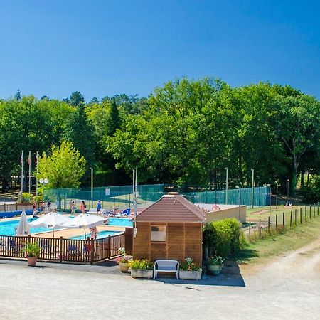Camping Paradis De Maillac Sainte-Nathalene Bagian luar foto